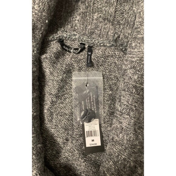 Daisy Fuentes Women’s Cardigan Sweater. New With Tags. Size M. - Picture 4 of 5